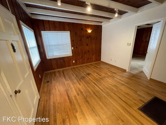 Foto del edificio - 2 br, 1 bath House - 1207 1/2 Lawton St