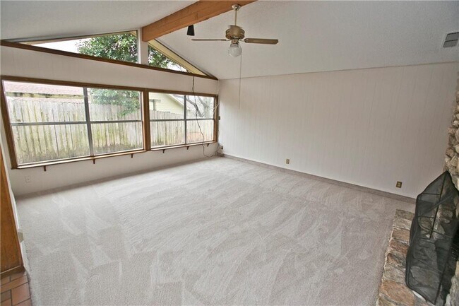 Foto del edificio - 601 Grey Fox Trail