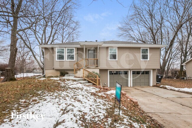 Building Photo - 16512 Greenwald Dr