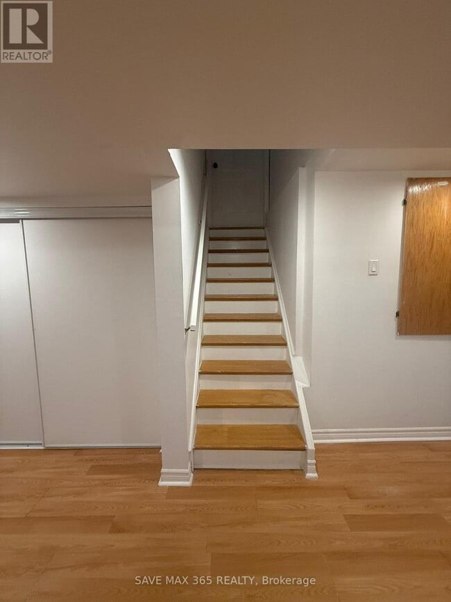 Building Photo - 1647 Beard Dr