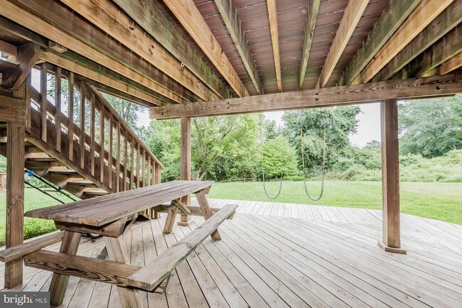 Foto del edificio - 6531 Sewells Orchard Dr