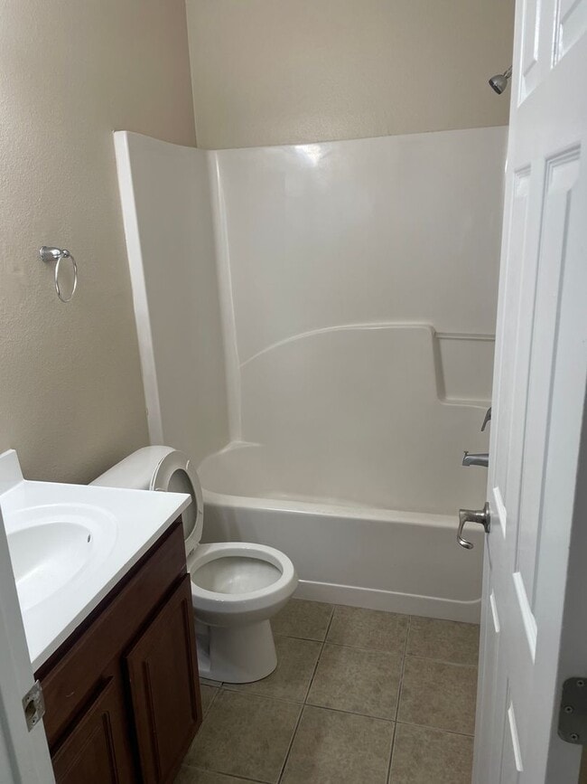 Foto del edificio - 9327 Cedar Ct