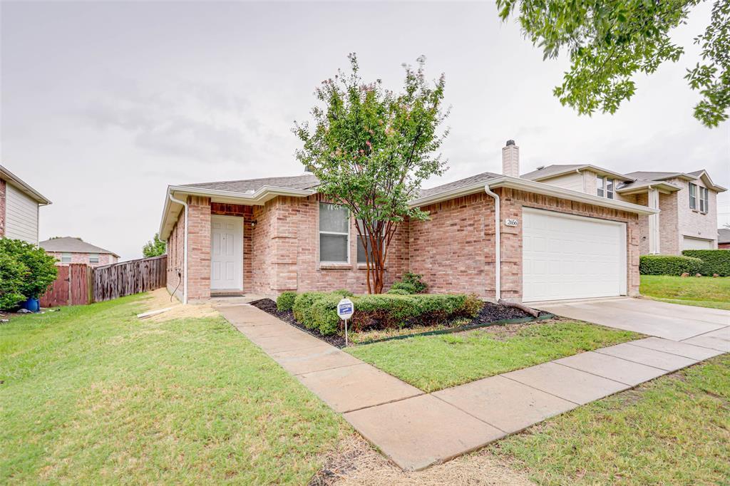 Primary Photo - 2656 Mariners Dr