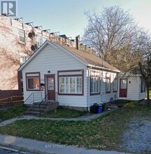 Building Photo - 4738 Huron St