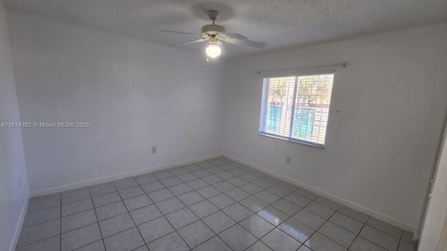 Foto del edificio - 29883 SW 158th Ct