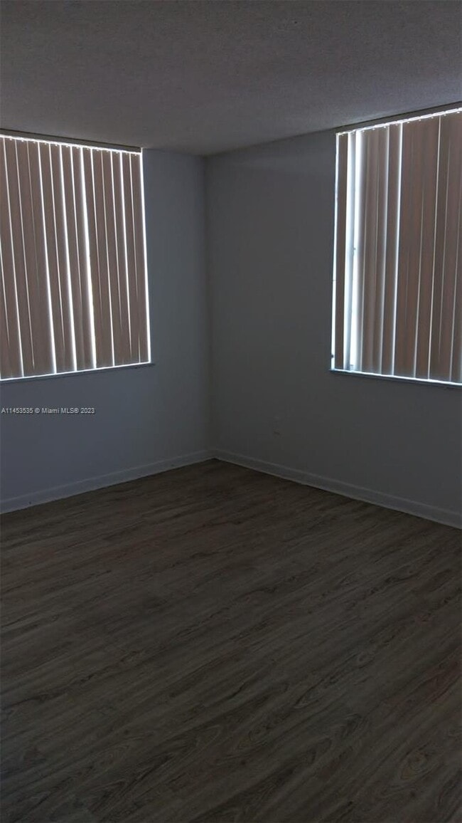 Building Photo - 488 NW 165th St