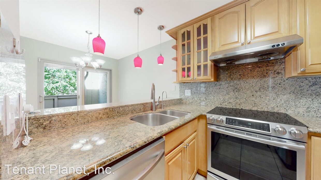 Primary Photo - 1 br, 1 bath House - 2464 Kimpton Ct