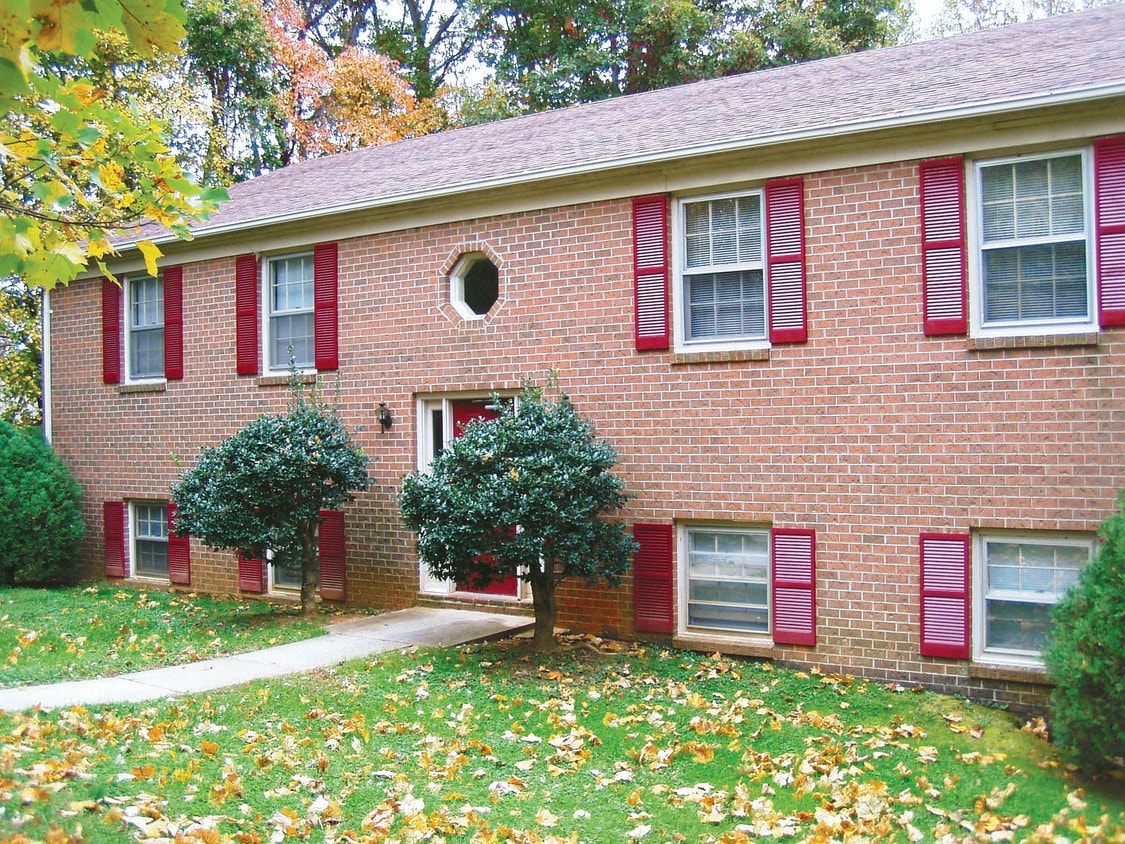 Primary Photo - Leesville Road Apartments