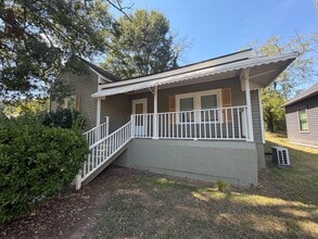 Building Photo - 9 N McLin St SW