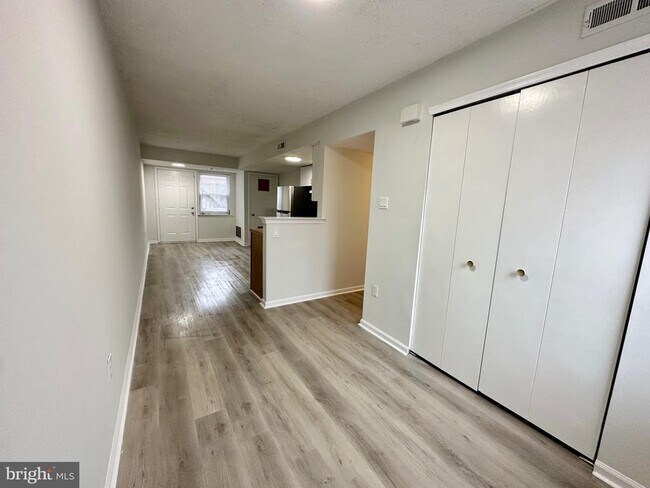 Foto del edificio - 3304 Hess St