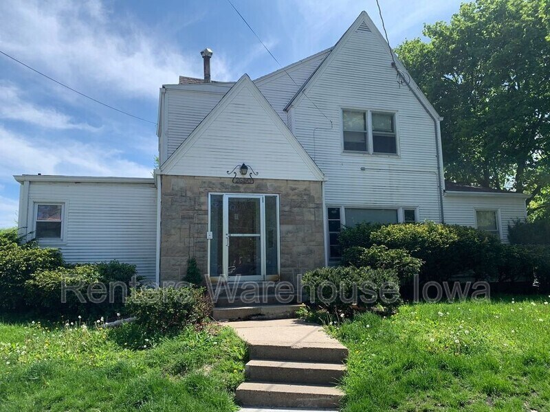 Primary Photo - 2650 Cottage Grove Ave