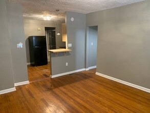 Building Photo - 2614 Larkins Wy
