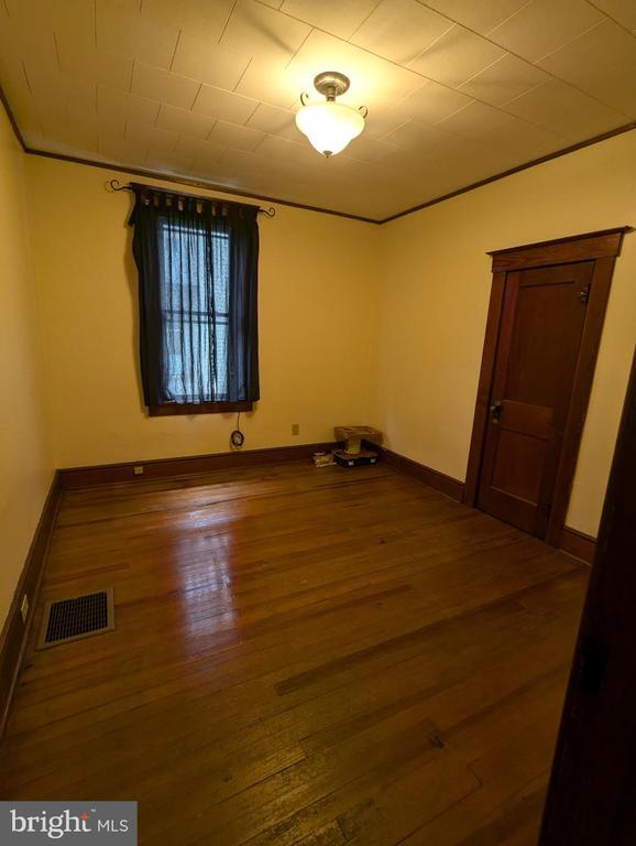 Foto del edificio - 1034 Corbett St