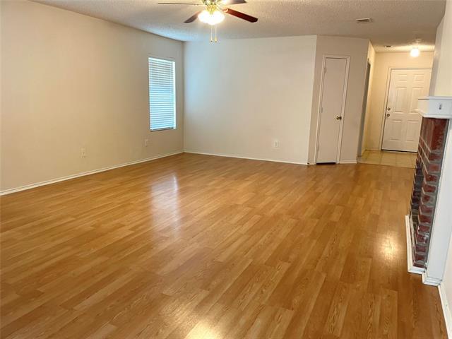 Foto del edificio - 932 White Dove Dr