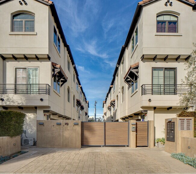 5934 W Luna Park, Los Angeles, CA 90035 House for Rent