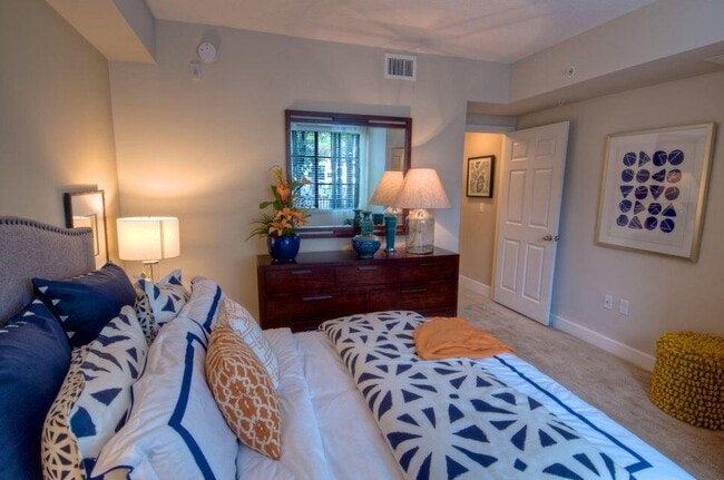 Foto del edificio - 8137 Tumblestone Ct