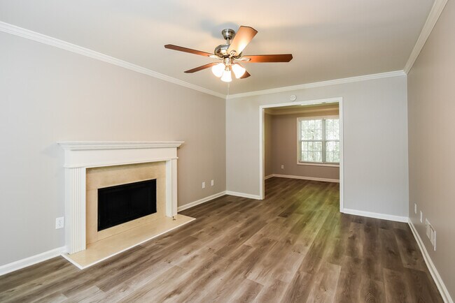 Foto del edificio - 3-Bedroom Home in Canton, GA