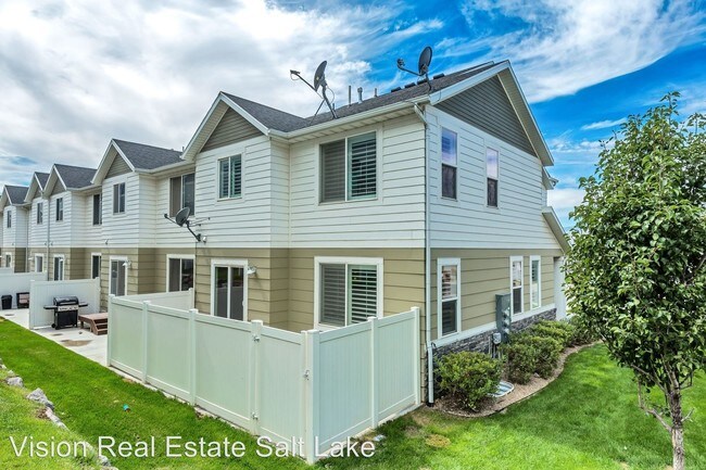 Foto del edificio - 3 br, 2 bath House - 15107 S Bright Stars Dr