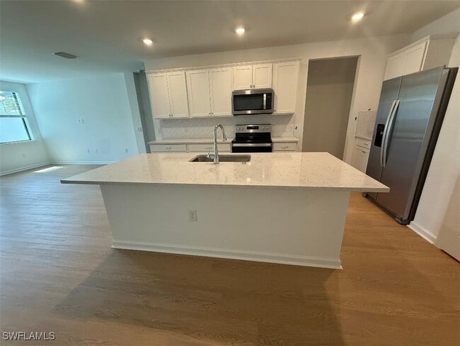 Building Photo - 27857 Solis Grande Dr