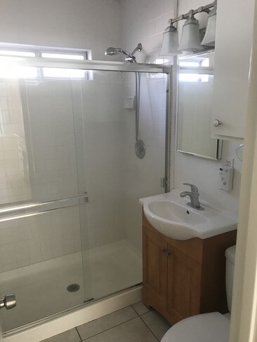 Foto del edificio - 311 Mesa Dr