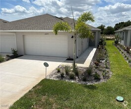 Building Photo - 20699 Hazelnut Ct