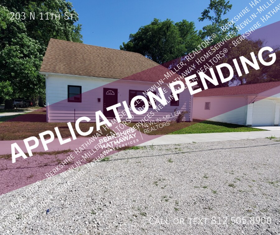 Primary Photo - 2 Bedroom House, Clinton
