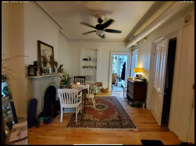 Foto del edificio - 247 2nd St