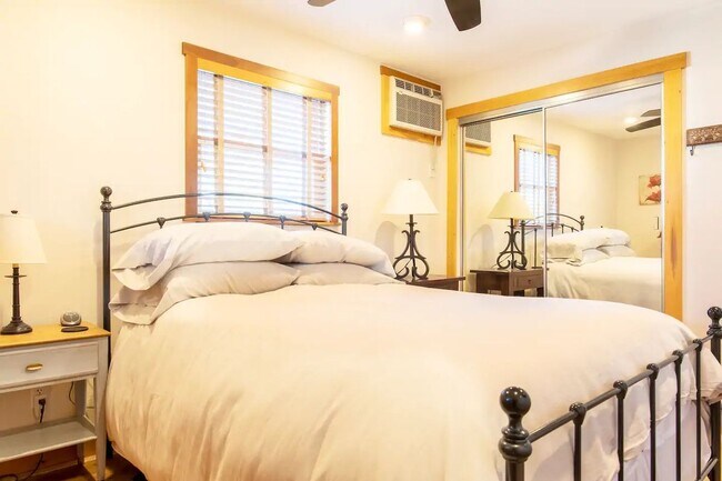 Foto del edificio - 1509 Dutch Ln