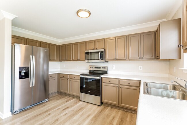 Foto del edificio - 14227 Waterlyn Dr