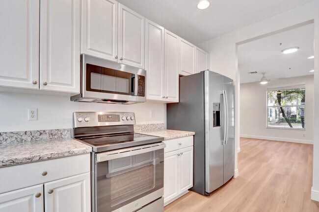 Foto del edificio - 4313 Parkside Dr