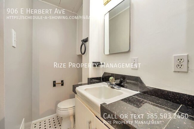 Foto del edificio - Charming 2 Bedroom 1 bath Home!
