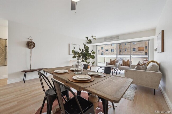 Foto del edificio - 1121 Albion St