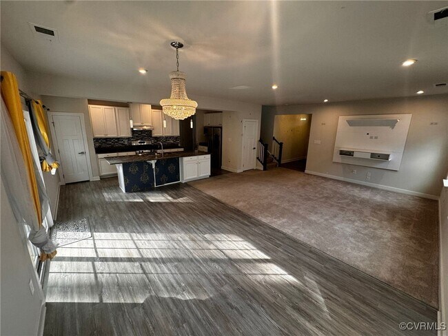 Building Photo - 16013 Cambria Cove Blvd