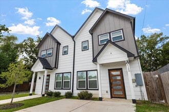 Building Photo - 6130 Conley St
