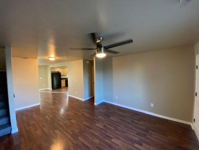 Foto del edificio - 3 Bedroom, 2.5 Bathroom Twin Home in Gemini Meadows