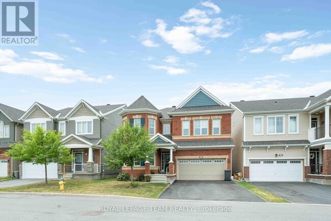 Building Photo - 648 Pearl Dace Cres