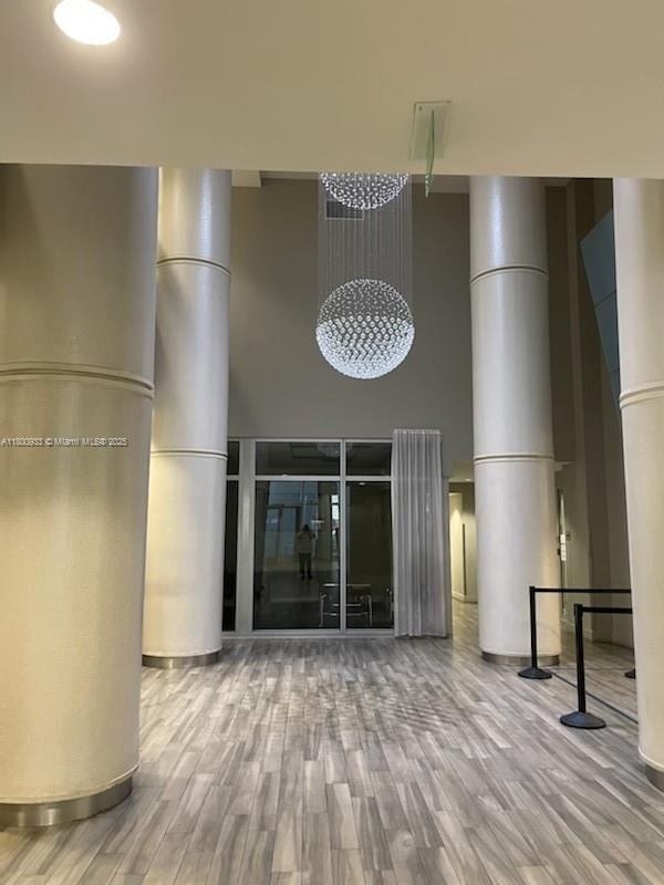 Building Photo - 1750 N Bayshore Dr