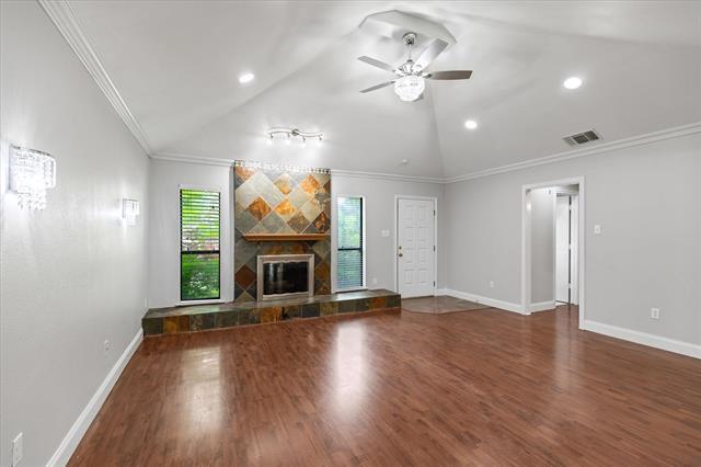 Building Photo - 3235 Northview