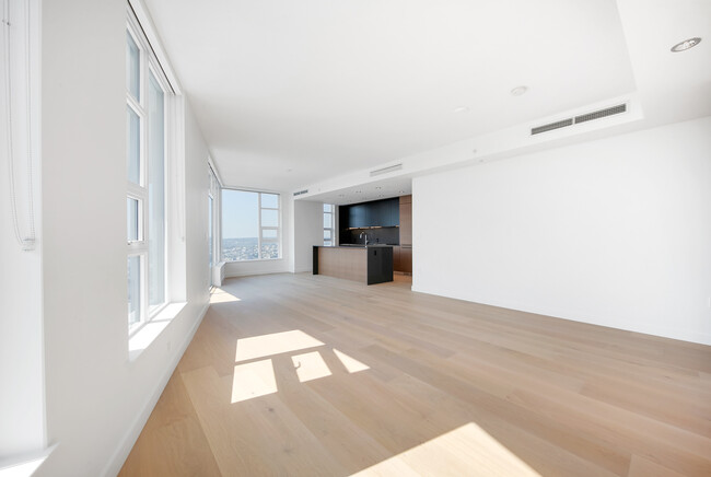 Building Photo - 1289 Hornby St