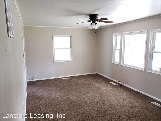 Building Photo - 3 br, 1 bath House - 4125 Riverview Lane