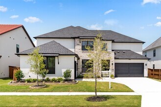 Building Photo - 10437 Milkweed Ct