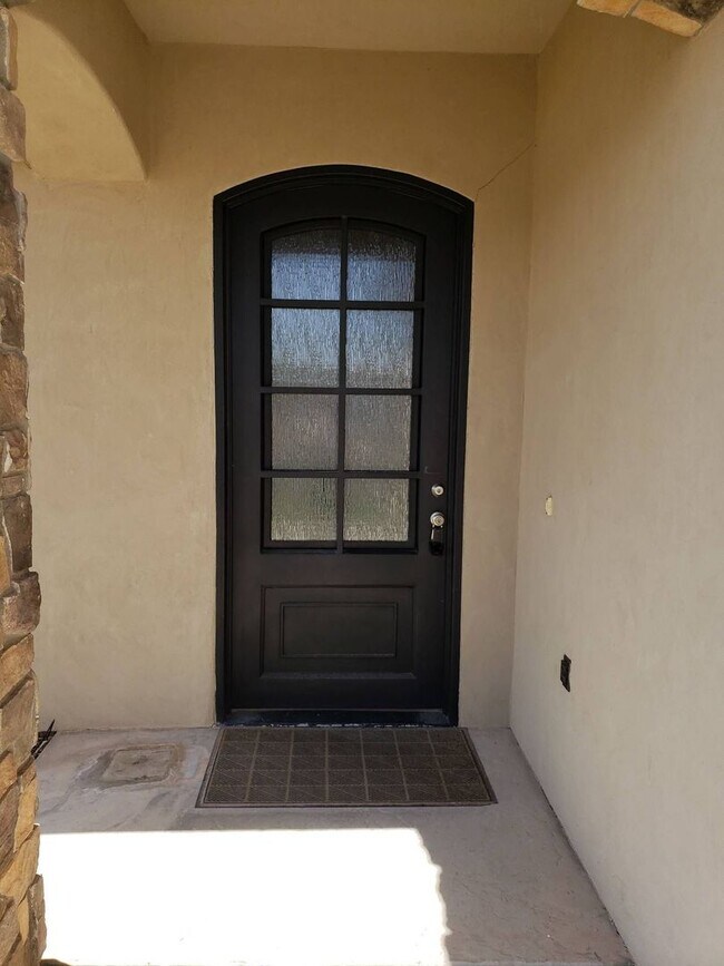 Foto del edificio - Stunning Home with 4 beds/2.5 baths and 3-Car Garage in Mulberry Estates