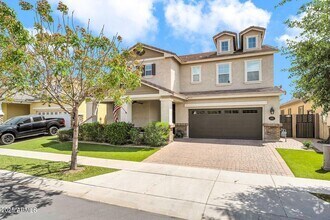 Building Photo - 10749 E Nido Ave
