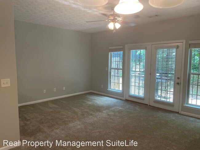 Foto del edificio - 4 br, 3 bath House - 4283 High Park Lane  #10