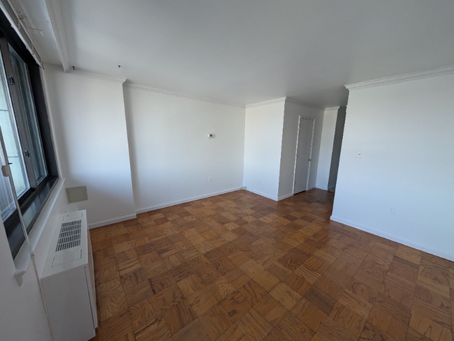 Photo - 801 N Pitt St Apartment