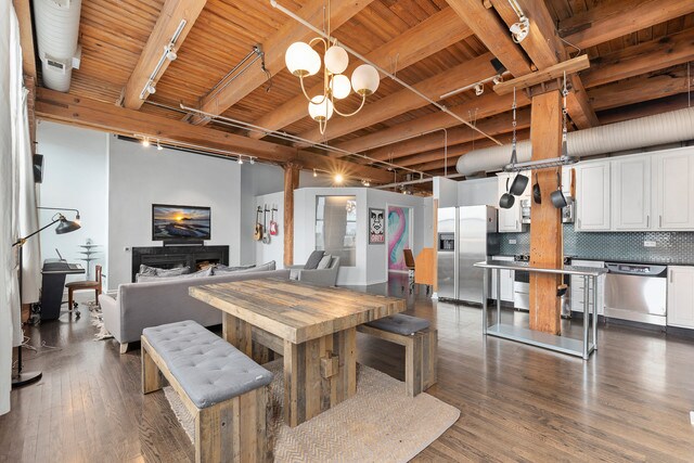 Foto principal - 400 S Green St