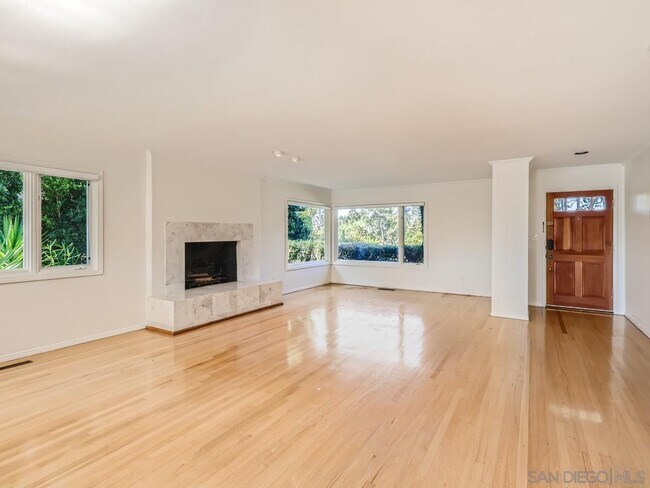 Building Photo - 1211 W Muirlands Dr