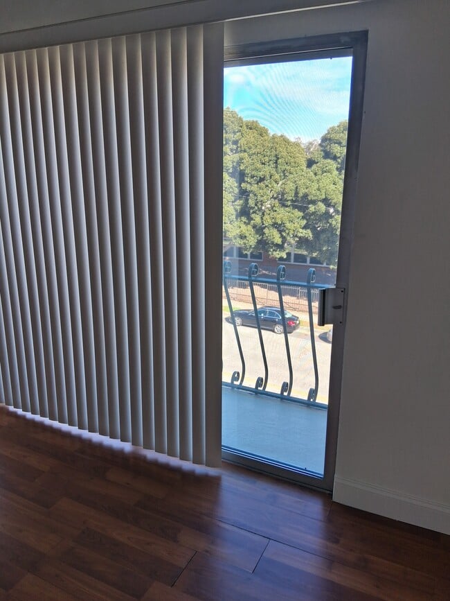 Foto del edificio - 1247 Federal Ave