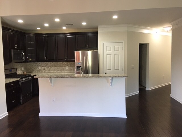 Cocina - 110 Deacon Shattuck Way