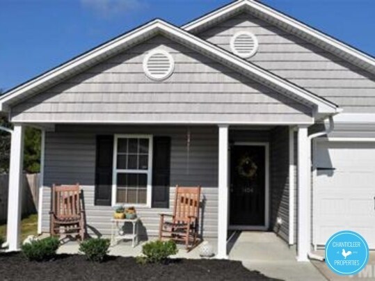 Foto del edificio - 1404 Ikes Pond Ln